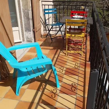 Daire Aux Doux Refuges De La Muse Montjaux