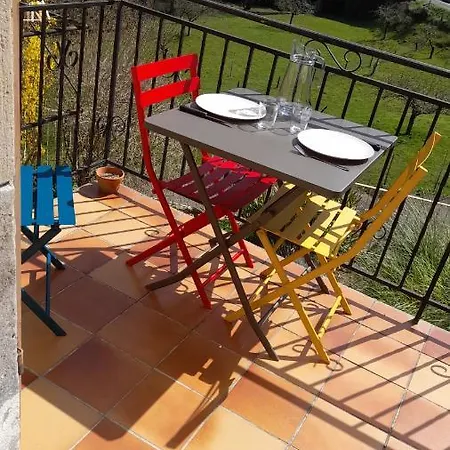 Aux Doux Refuges De La Muse * Montjaux